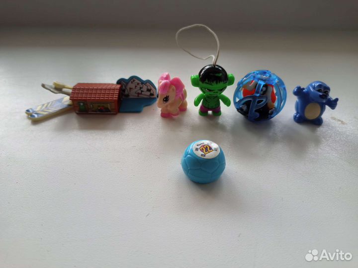 Игрушки из киндер сюрприза