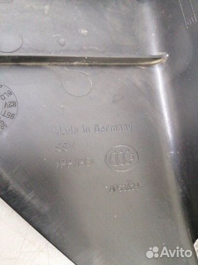 Накладка на порог внутренняя передняя левая