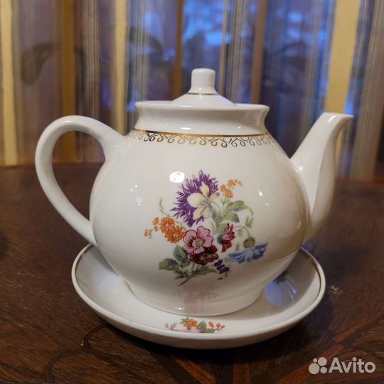 Чайный сервиз Пролетарий