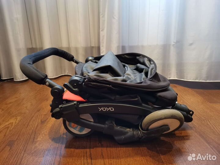 Прогулочная коляска yoyo