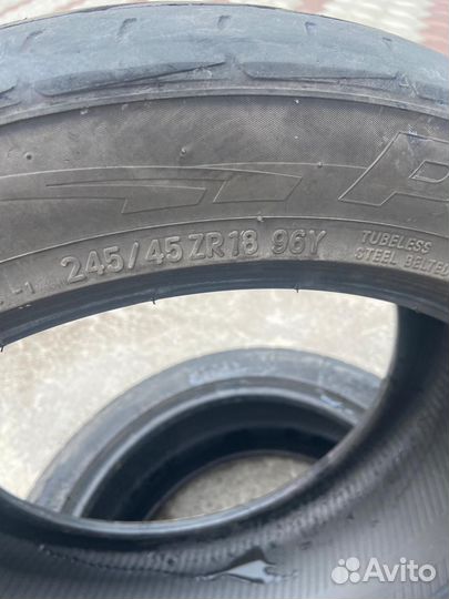 Toyo Proxes T1-R 245/45 R18 96J