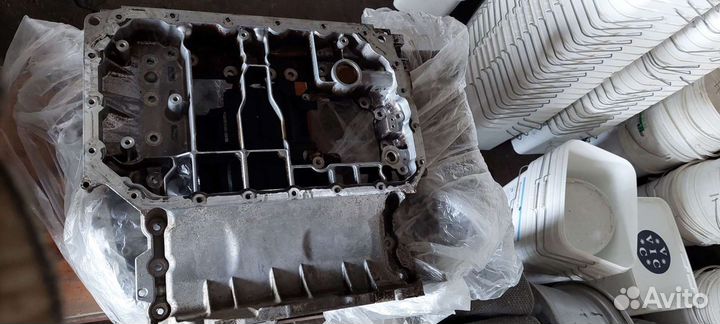 Масляный поддон в сборе от мотора CGW