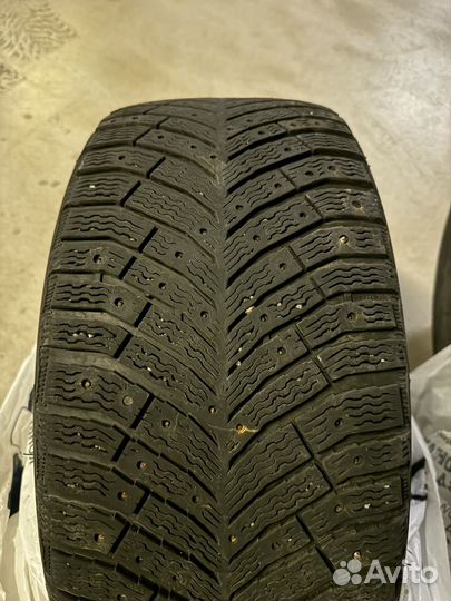 Michelin X-Ice North 4 SUV 245/45 R18 100