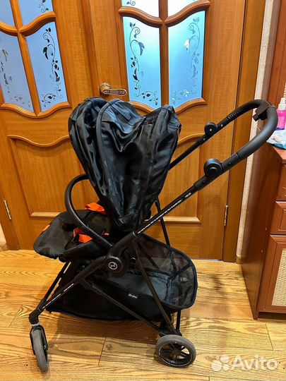 Коляска Cybex Melio Carbon цвет Black Magic