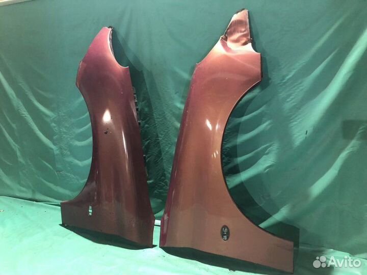 Крыло переднее правое Peugeot 206