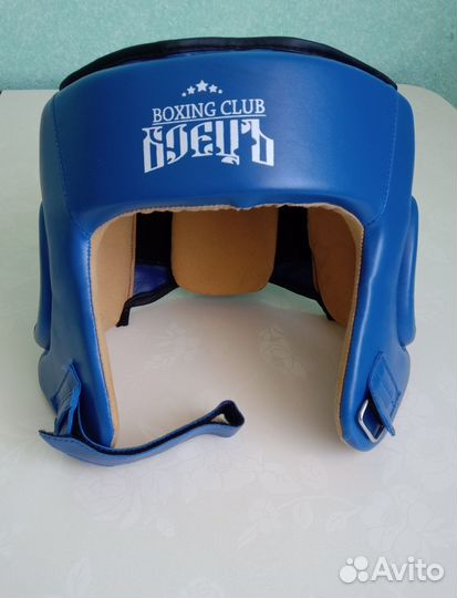 Шлем для единоборств