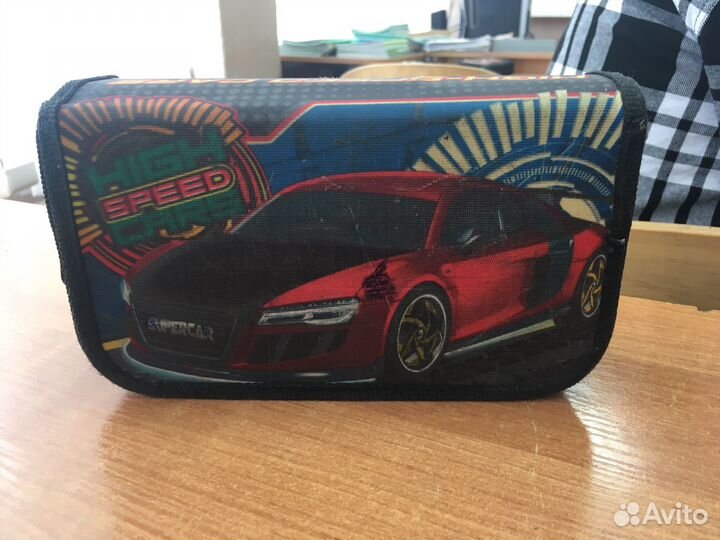 Ромчика пенал