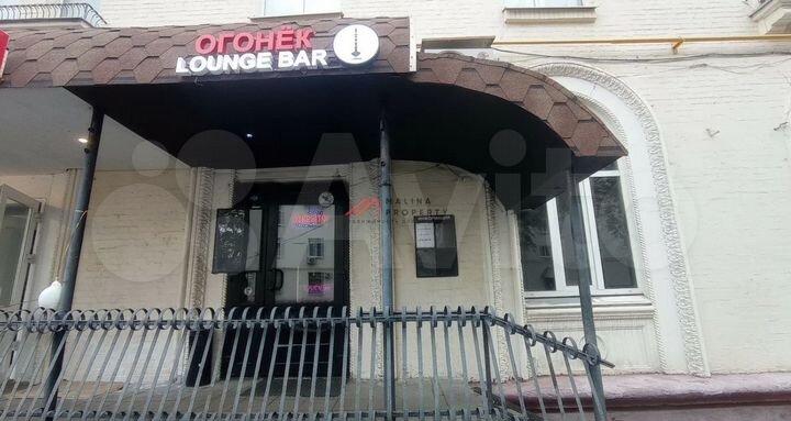 Сдам торговое помещение, 176 м²