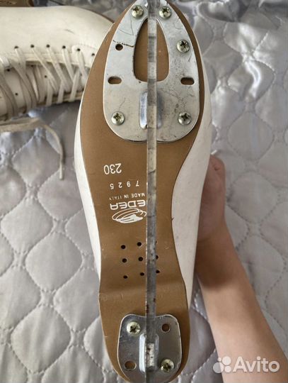 Фигурные коньки edea