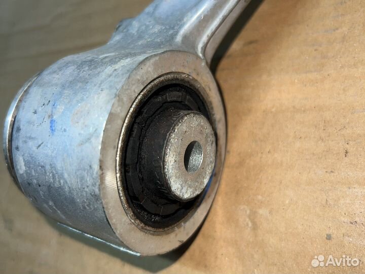 Рычаг подвески Mercedes Amg Gt C190 M178