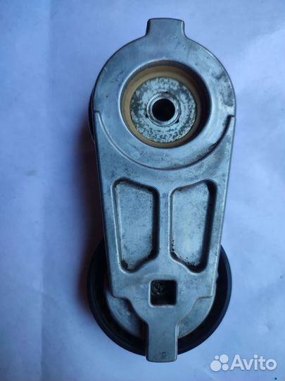 Натяжитель ремня Jeep Grand Cherokee WK2 SRT 6.4