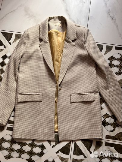 Пиджак женский 42 44