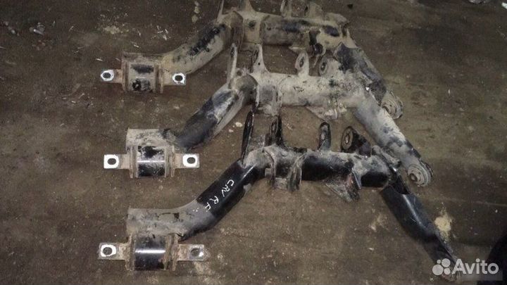 Рычаг подвески задний Honda Cr-V 3 2007-2012