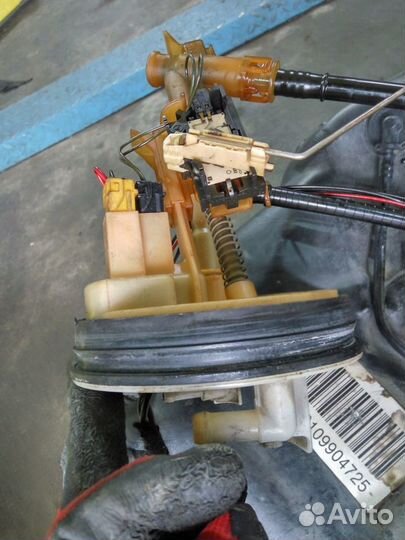 Мерседес С-Класс Насос топливный в бак