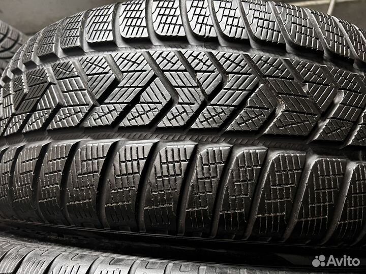 Pirelli Scorpion Winter 255/50 R20