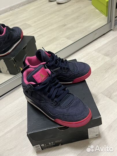 Nike air Jordan 4 retro