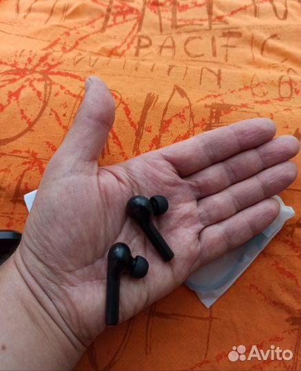 Беспроводные наушники от Xiaomi