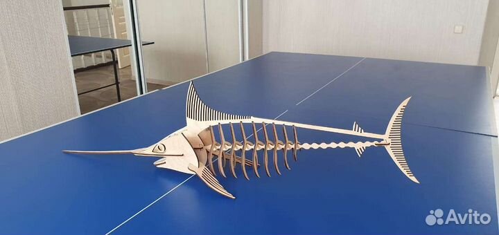 Рыба меч под бутылку для алкоголя