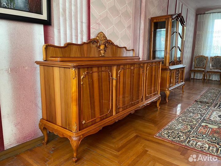 Антикварная мебель 1967г Barroco 710