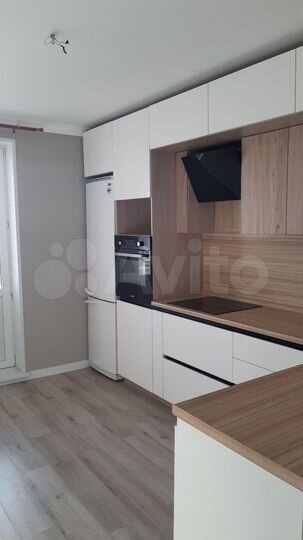 2-к. квартира, 65 м², 15/17 эт.
