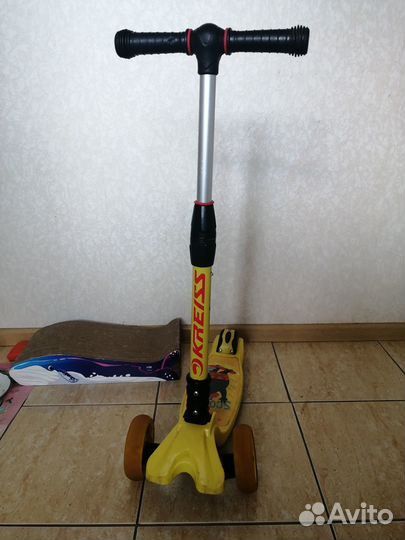 Самокат Kreiss трёхколёсный