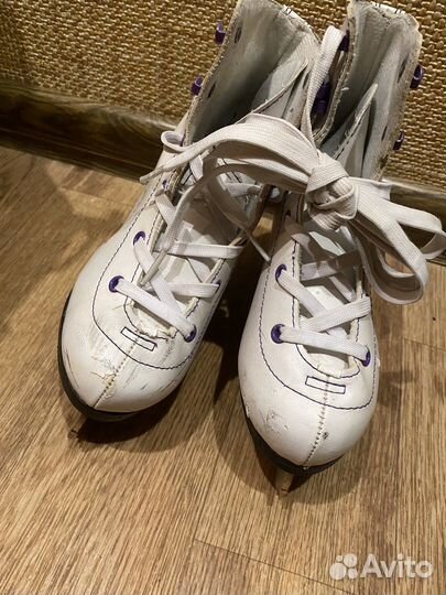Коньки фигурные детские 31 размер