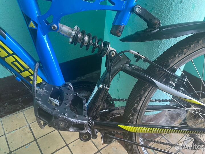 Велосипед Stinger Highlander D 26