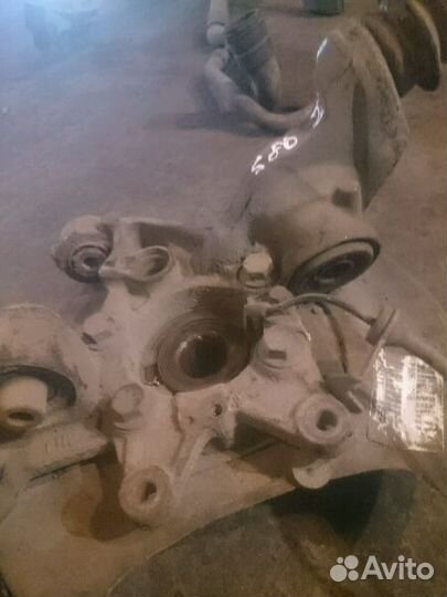 Кулак поворотный задний вольво s80 4.4 v8