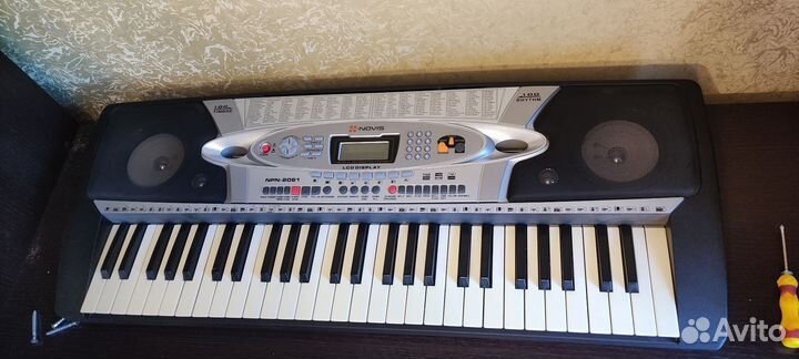 Синтезатор