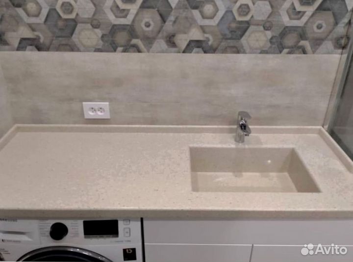 Столешница для ванной и кухни из искуственного кам