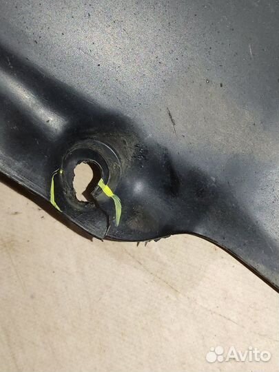 Пыльник заднего бампера левый Kia Ceed ED