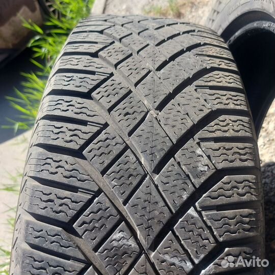 Continental ContiVikingContact 7 225/65 R17 106T