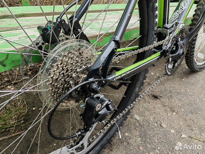 Велосипед GT Avalanche Sport