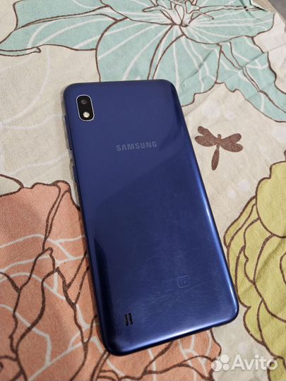 Samsung Galaxy A10, 2/32 ГБ