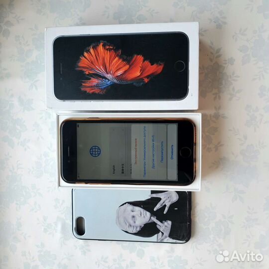 Телефон iPhone 6s