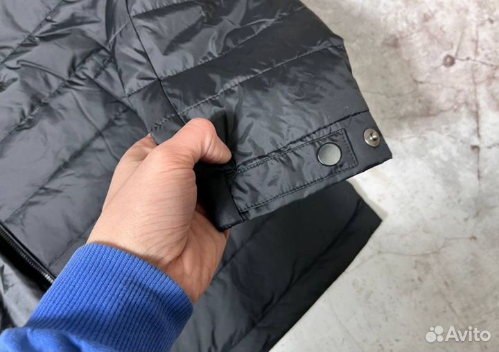 Куртки Calvin Klein комфортные