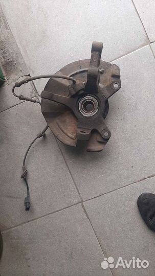 Ступица передняя левая hyundai getz