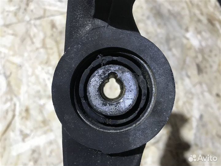 Рычаг передний левый Mercedes-Benz E-Class W211