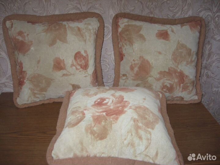Диванные подушки