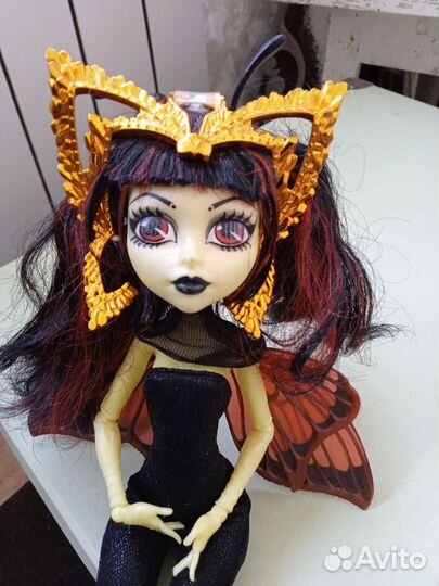 Кукла Монстер Хай Луна Мотьюс