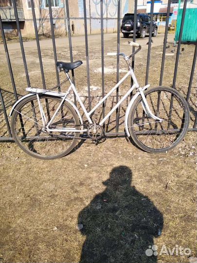 Взрослый дамский велосипед