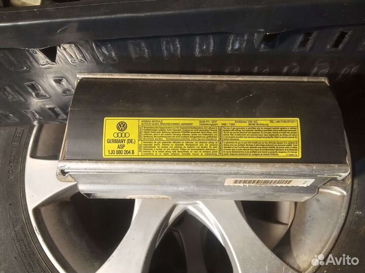 Подушка безопасности пассажира пассат б5 б5+