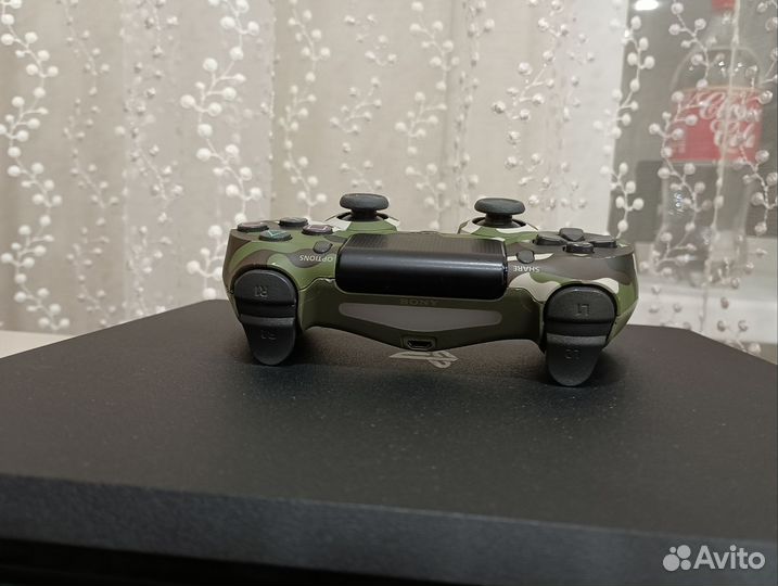 Sony playstation 4 PS4 slim 1tb