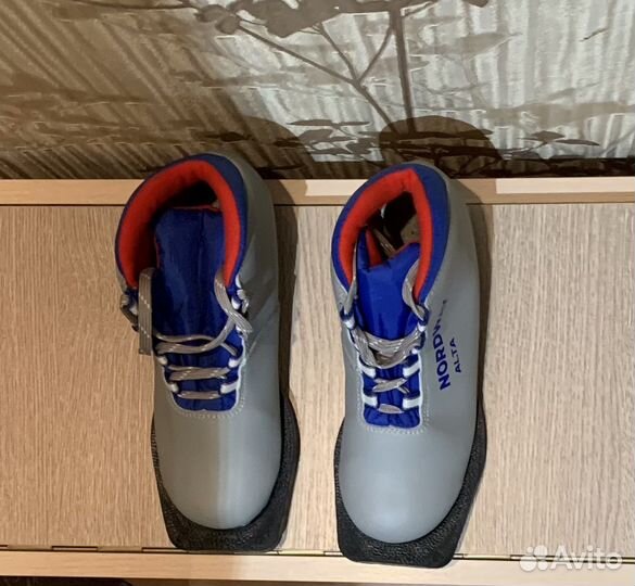 Лыжные ботинки детские 33