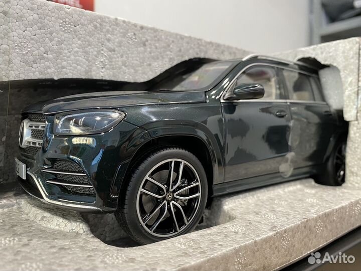 Модель Mercedes GLS (X167) масштаб 1:18