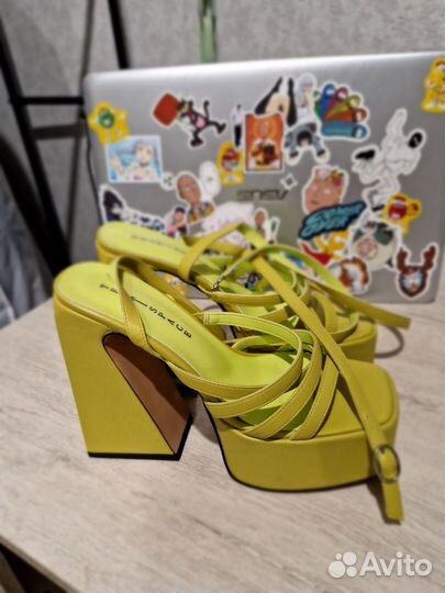 Туфли женские