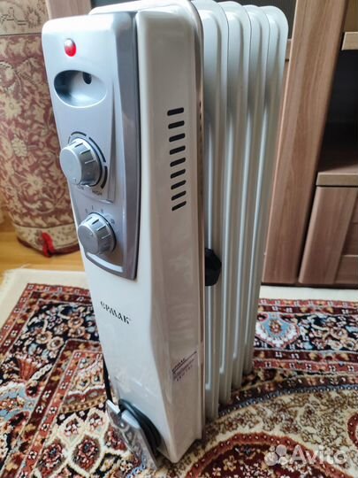Масляный обогреватель новый, в коробке
