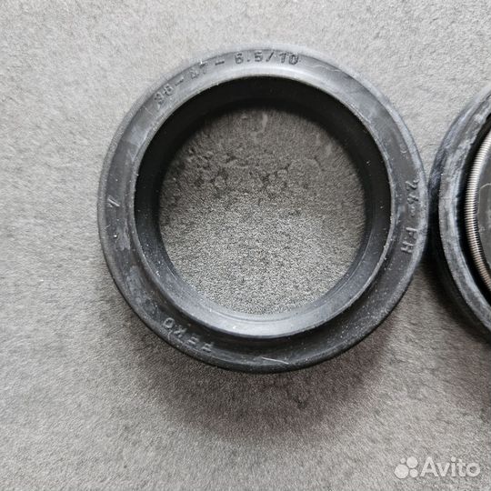 Сальники Вилки на Яву 638