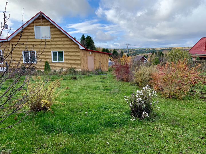 Дом 198,5 м² на участке 16 сот.