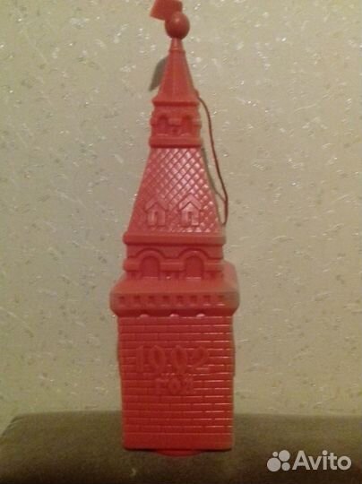 Коробка от новогоднего подарка